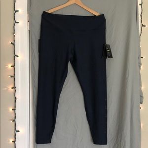 Nike Power Victory Tight Fit